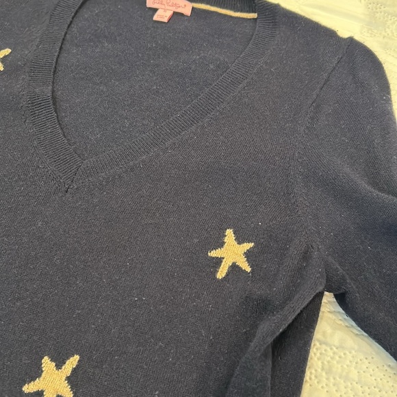 EUC Lilly Pulitzer Christmas sweater with gold starfish stars XL - Picture 3 of 6